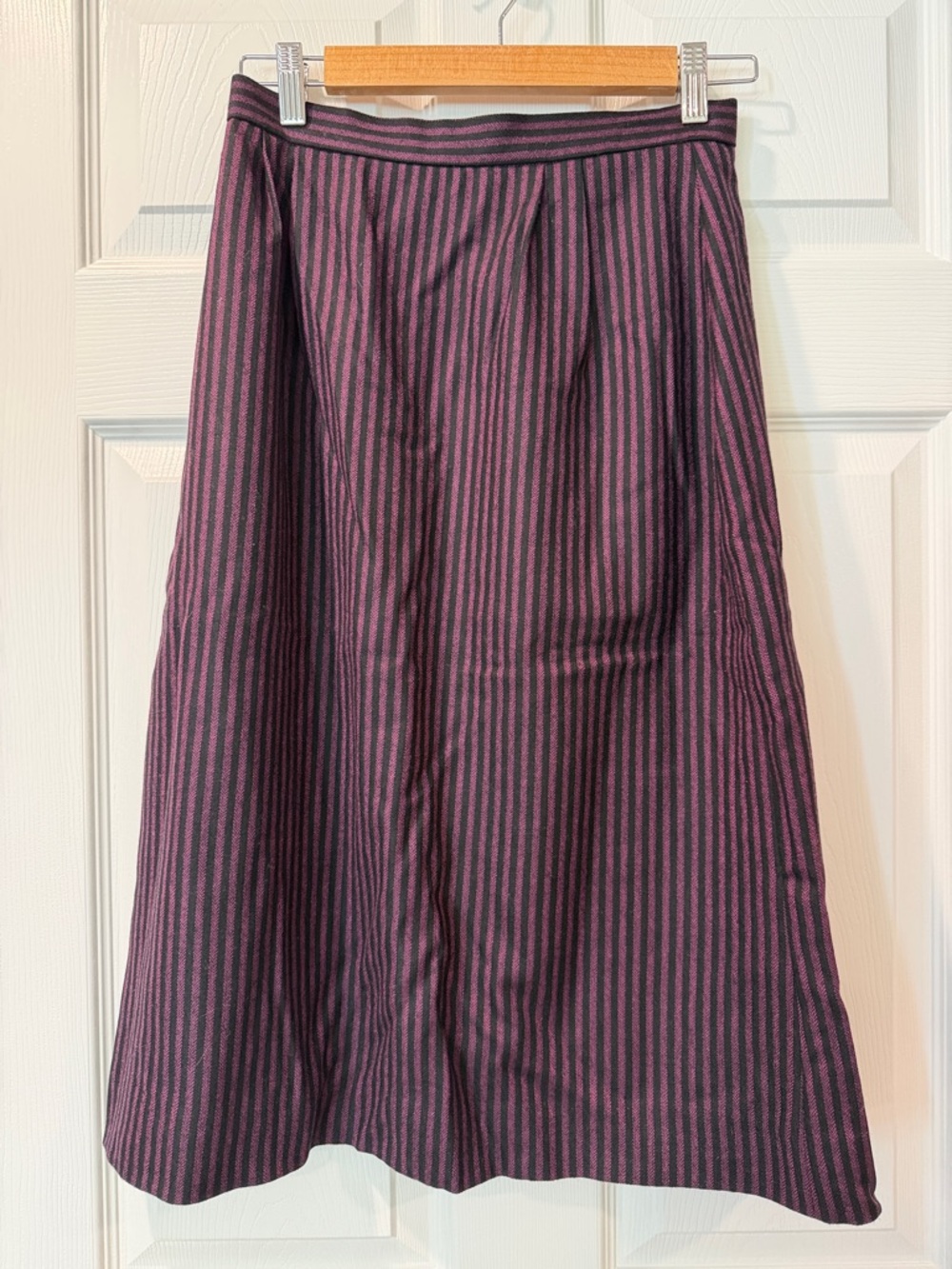 80’s Vintage Peabody House Women's Purple & Black Striped A-Line Skirt 100% Wool
